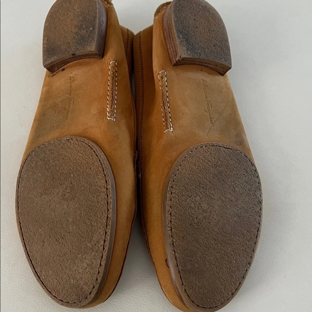 Salvatore Ferragamo Women’s Loafers - Picture 6 of 6